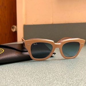 Women’s RayBan Sunglasses